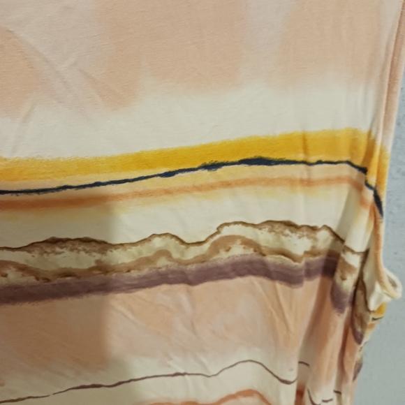 🌷🌷 Desert color striped tank - Picture 2 of 4